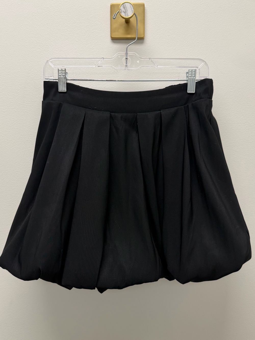 a.new.day. Black Pleated Balloon Bubble Skirt - Women. sz small
